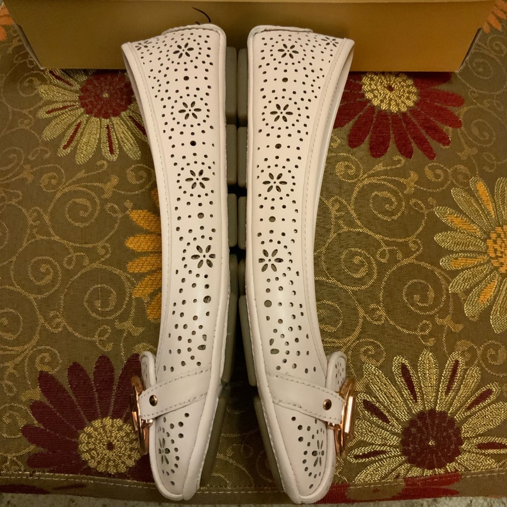 Michael Kors Fulton Moccasin - Picture 8 of 9